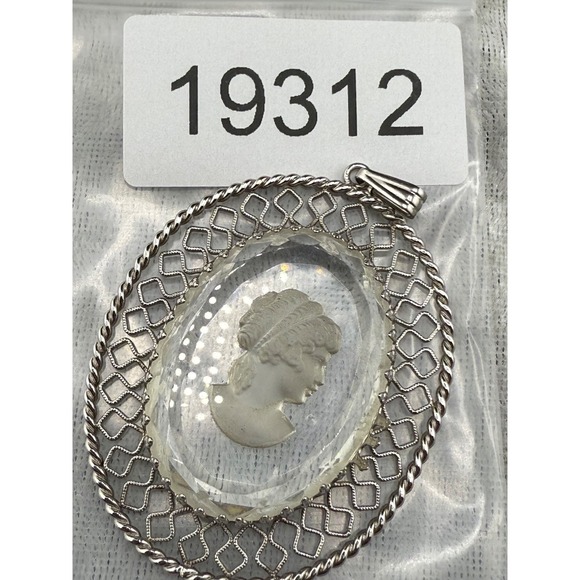 Vintage Cameo Pendant Intaglio Reverse Carved Silver Tone - Picture 7 of 7